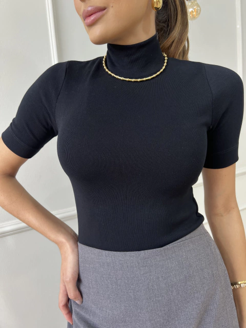 BLUSA BASICA CASUAL COM GOLA