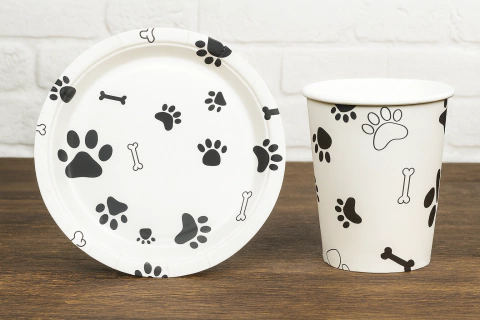 Kit Festa 10 Copos + 10 Pratos Tema Patinhas Preto e Branco - Silver Festas | Inspire Sua Festa Loja - comprar online