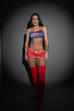 Fantasia Fetiche Supergirl Pimenta Sexy na internet