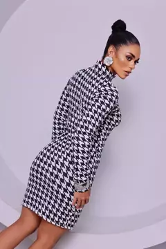 Vestido Canelado Manga Longa Gola Alta