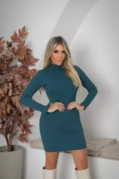 Vestido Canelado Manga Longa Gola Alta - loja online