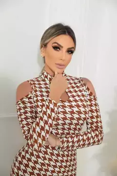Vestido Manga Longa Ombro Vazado Decote Gota - loja online