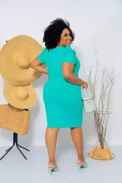 Vestido Canelado Plus Size Manga Princesa - Ímpeto Modas - Estilo Ousado e Sensual