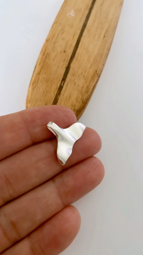 Pingente rabo de baleia bolear - comprar online