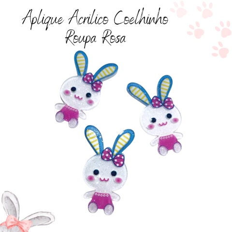 Aplique Acrilico Coelhinho Roupa Rosa