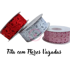 Fita com Flores Vazadas Renda - 35mm (3 metros) na internet