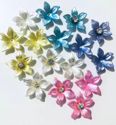 Florzinha de Acrílico 2,5 cm, Ref.39 (20 unidades)