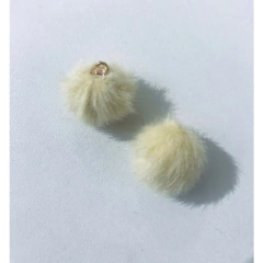 Pingente Pompom De Pelúcia 2 cm - (2 unidades) - Atelie Rosa di Pano