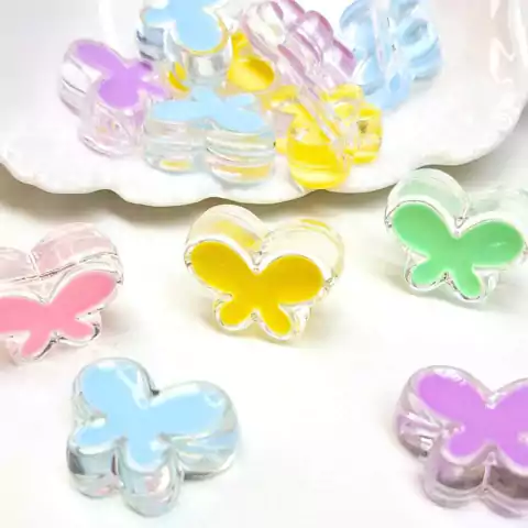 Entremeio de Acrílico Borboleta com Furo Passante - Cores Sortidas