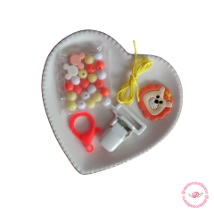 Kit Prendedor de chupeta Leão