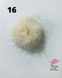 Pompom achatado 3cm na internet