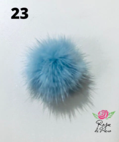 Pompom achatado 3cm na internet