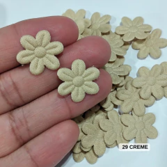 Florzinha PRENSADA 2x2cm com 200 und.