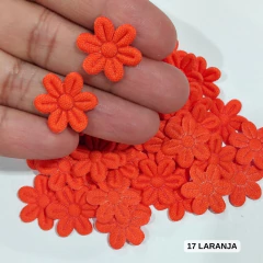 Florzinha PRENSADA 2x2cm com 200 und.