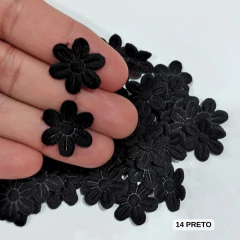 Florzinha PRENSADA 2x2cm com 200 und. - Atelie Rosa di Pano