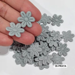 Florzinha PRENSADA 2x2cm com 200 und.