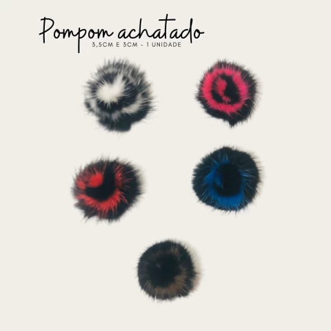 Pompom achatado mesclado 3cm e 3,5 cm (1 unidade)