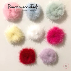 Pompom achatado 4,5cm (1 unidade)