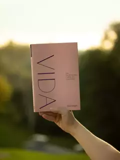 Imagem do Kit Mulher Virtuosa - Bíblia Herança NVI + Devocional VIDA + Verso Bag