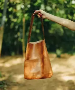Kit Mulher Virtuosa - Bíblia Herança NVI + Devocional VIDA + Verso Bag