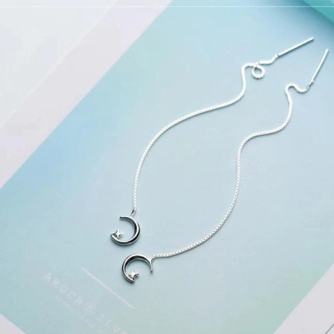 Brinco longo de lua prata 925