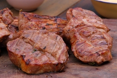 bondiola de cerdo (bifes) - 1 Kg.