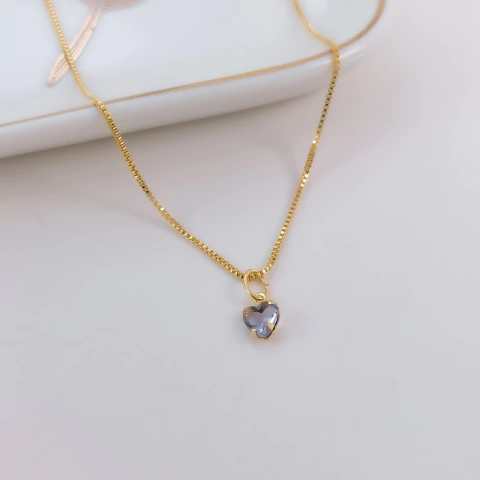 Colar de coração de zircônia lilás 5 mm banhado a ouro 18k - comprar online