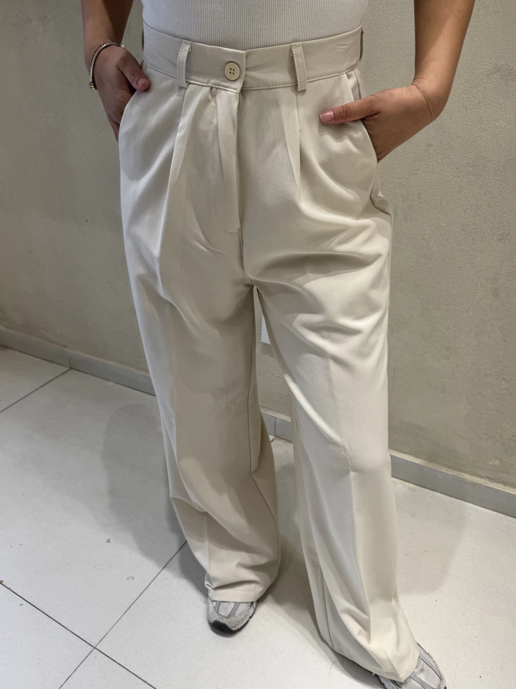 Pantalón Lily 1 Pliegue SS25 Beige