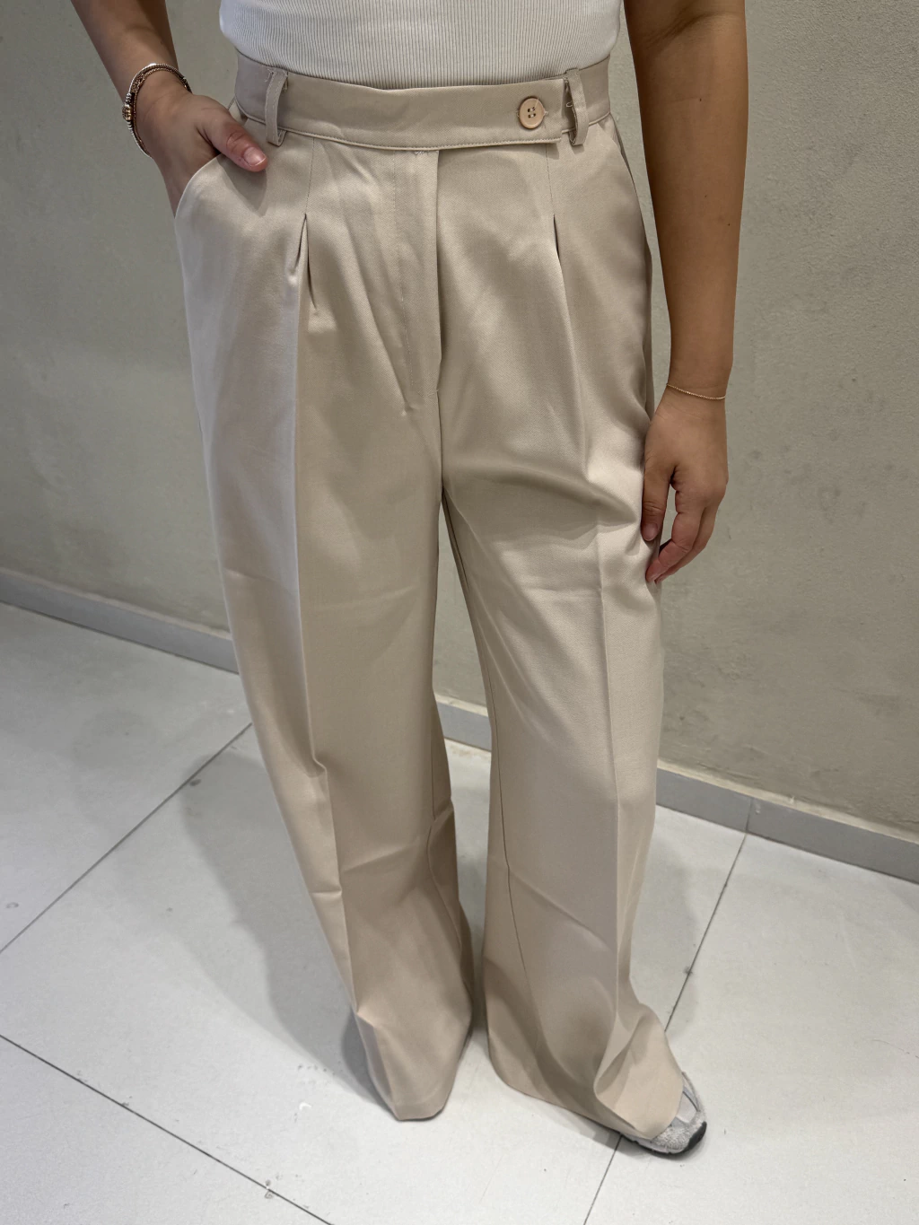 Pantalón Dimensión SS25 Crema