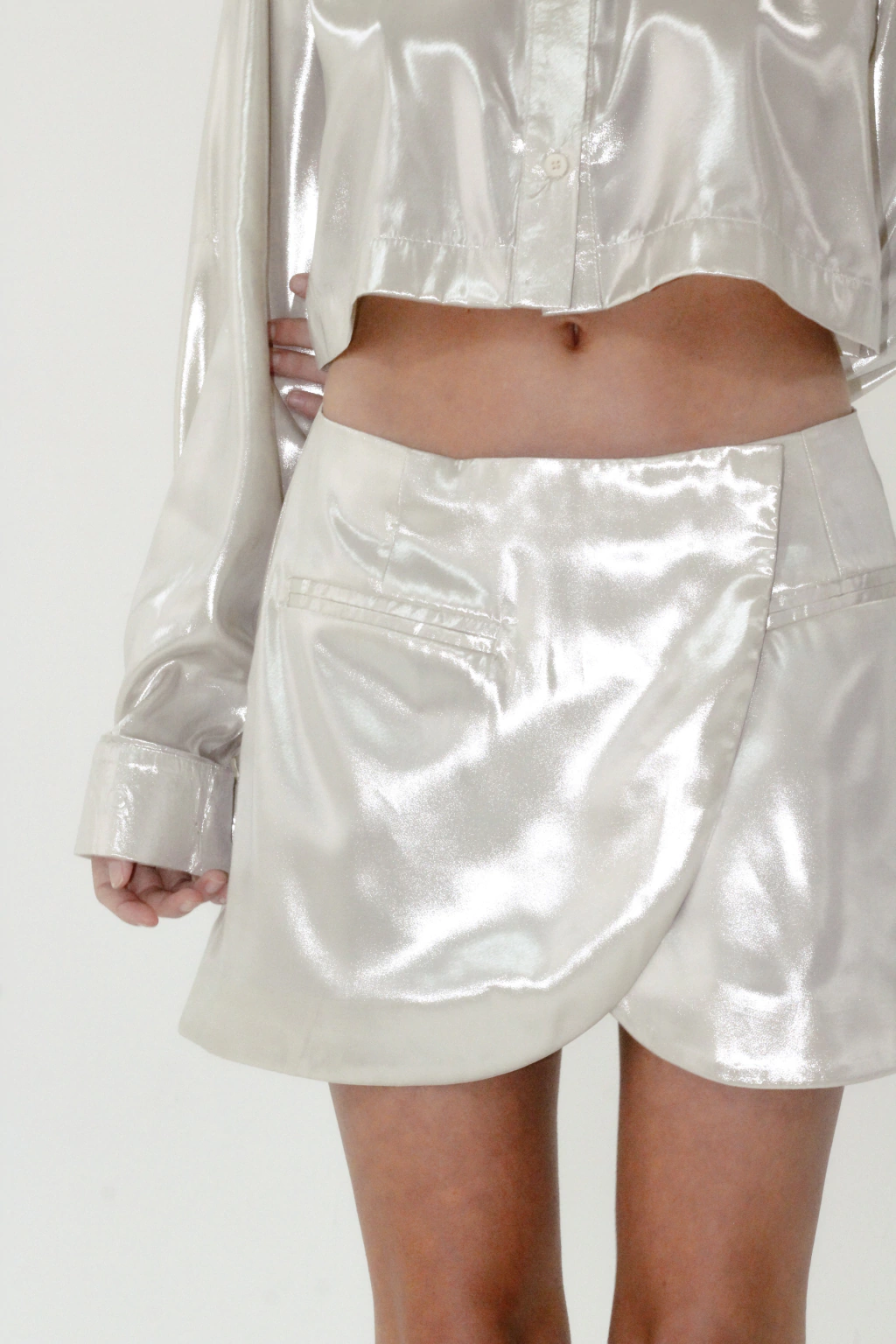 Pollera Sastrera Solapas SS25 Champagne