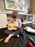 Violão para bebês e crianças - Instrumentos musicais para brincar - Amantes da Educação - Brinquedos Montessori, Waldorf, Pikler e Reggio Emilia