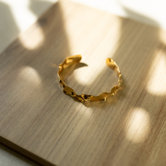 Bracelete Orgânico Banhado à Ouro 18k na internet