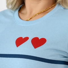 T-Shirt Listrada Corações - comprar online