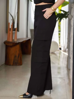 Calça Pantalona Alfaiataria Cargo Azul Marinho - comprar online