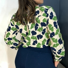 Camisa Estampada Folhas - comprar online