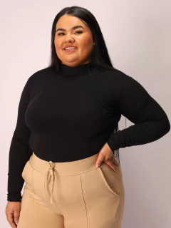 Blusa Manga Longa Gola Alta Leonor Preto na internet