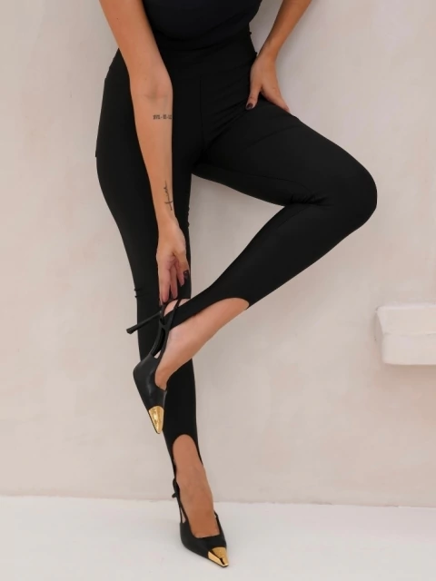 Legging de Pezinho Preta
