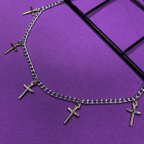 colar gargantilha cruz