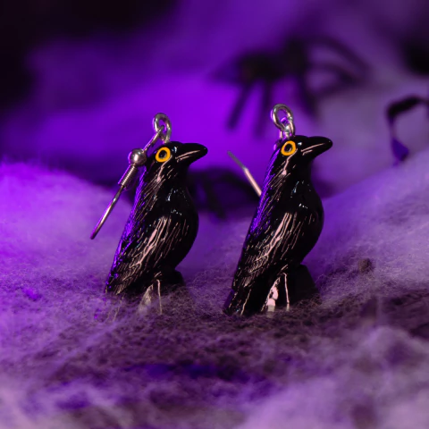Brinco Corvo | Coleção Halloween - comprar online