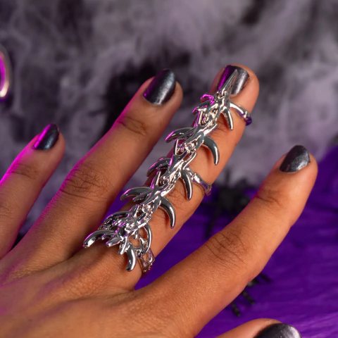 Anel vertebras | Coleção Halloween - comprar online