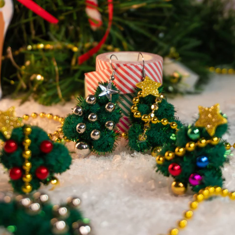 Brinco árvore natalina decorada | Coleção Natalina 2025 - comprar online