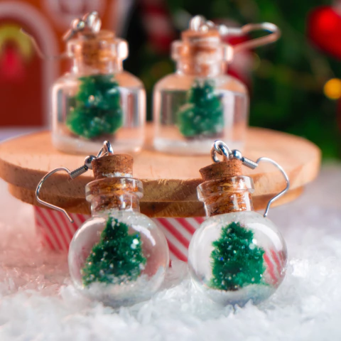 Brinco Mini Globo de neve | Coleção Natalina 2025 - comprar online