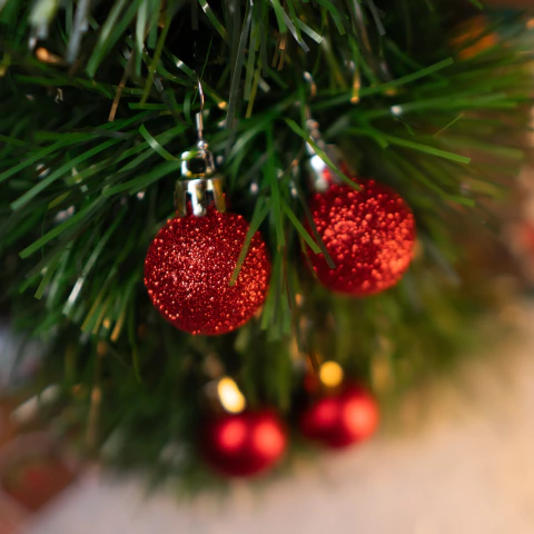 Brinco bola natalina | Coleção Natalina 2025 - comprar online