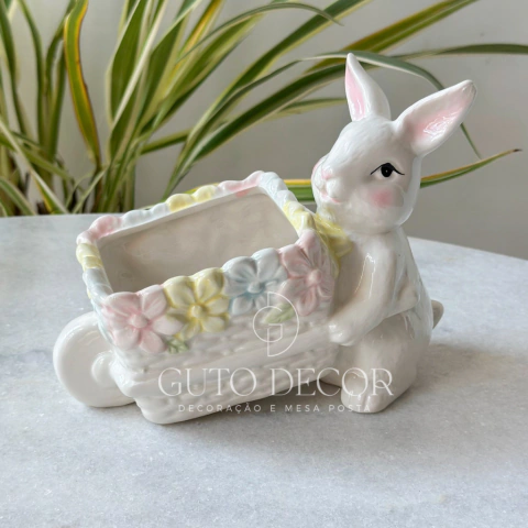 Cachepot / Enfeite Coelho Carrinho Páscoa em Porcelana 19cm - comprar online