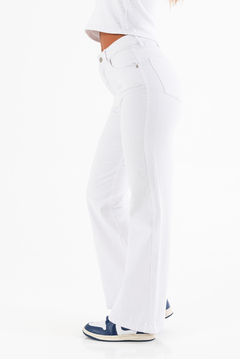 PANTALON JEAN WIDE LEG BLANCO KUPE (PA00918) en internet