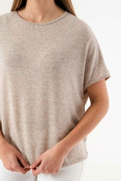 REMERA GASPEADA LINEN CON TAJOS LOOSE FIT (R05246) - SpaceBallArg