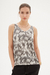 MUSCULOSA FLOWERS - comprar online