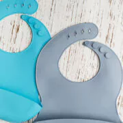 Babero de silicona varios colores punti - comprar online