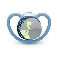 SET X 2 Chupetes Nuk Space 0-6 NIGHT CELESTE/BLANCO - comprar online