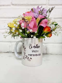 Caneca com flores - comprar online